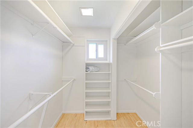 Image 31 of 61 For 14242 Clarissa Lane