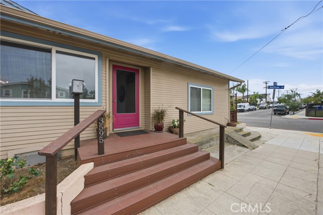Detail Gallery Image 11 of 29 For 3595 Arizona Street, San Diego,  CA 92104 - 3 Beds | 3/1 Baths