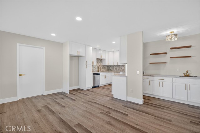 Detail Gallery Image 7 of 35 For 7224 Vega, Jurupa Valley,  CA 92509 - 3 Beds | 2 Baths