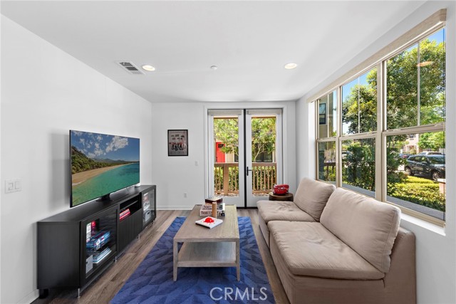 Detail Gallery Image 4 of 65 For 50 Vasto St, Rancho Mission Viejo,  CA 92694 - 4 Beds | 3/1 Baths