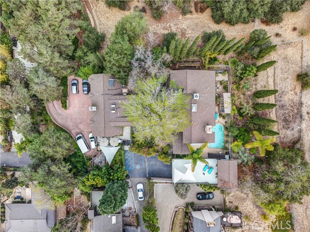 Image 28 of 29 For 21095 Raquel Road