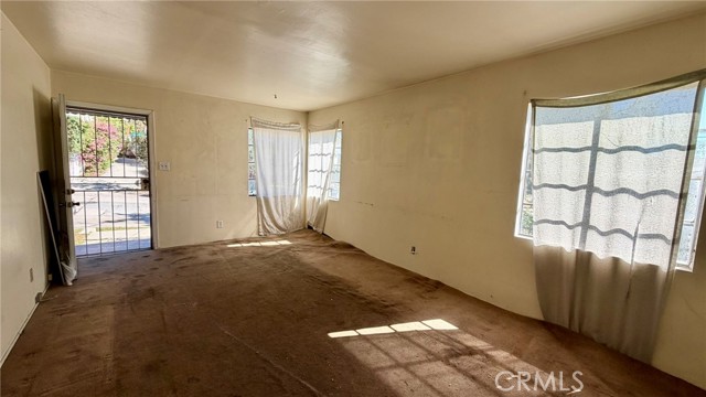 Detail Gallery Image 13 of 24 For 843 Laveta Ter, Echo Park,  CA 90026 - 4 Beds | 2 Baths