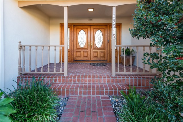 Detail Gallery Image 3 of 48 For 29313 Oceanridge Dr, Rancho Palos Verdes,  CA 90275 - 4 Beds | 2/1 Baths