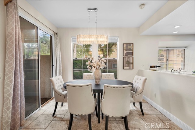 Detail Gallery Image 9 of 26 For 92 Waxwing Ln, Aliso Viejo,  CA 92656 - 2 Beds | 2/1 Baths