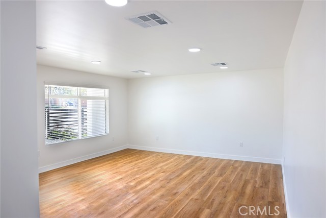 Image 8 of 21 For 4137 Rosemead Boulevard