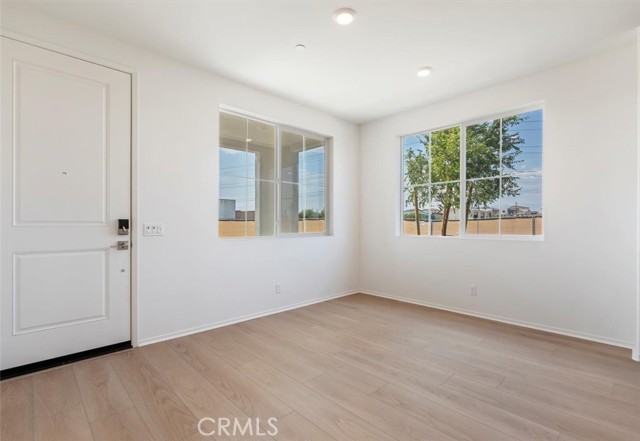 Detail Gallery Image 6 of 21 For 16109 Linden Ln, Chino,  CA 91708 - 3 Beds | 3 Baths