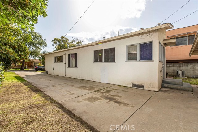 561 Palm Drive photo 6