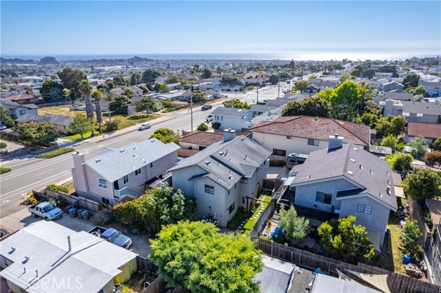Detail Gallery Image 3 of 45 For 1697 Newport Ave, Grover Beach,  CA 93433 - 3 Beds | 2/1 Baths