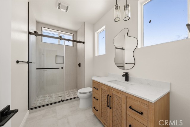 Detail Gallery Image 22 of 36 For 5978 Copperfield Ave, Riverside,  CA 92506 - 5 Beds | 4/1 Baths