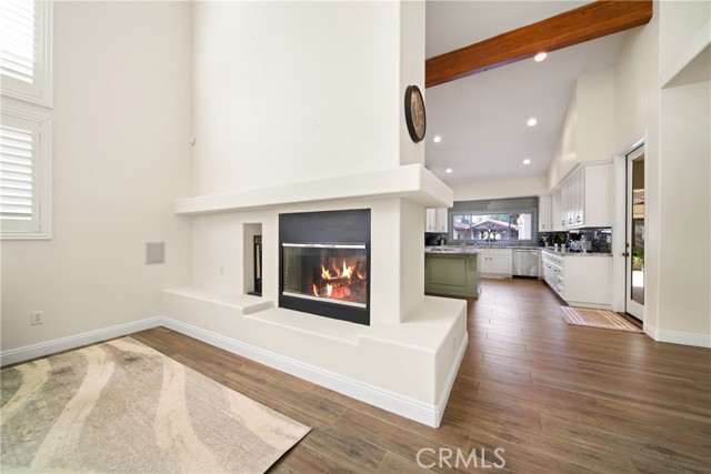 9394 Gum Tree Drive, Corona CA: https://media.crmls.org/medias/046e5805-09ab-45d4-955f-48c7e1d34abc.jpg