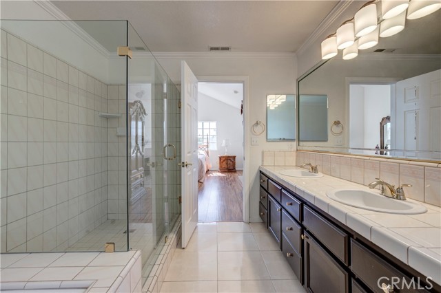 2214 Harriman Lane, Redondo Beach, California 90278, 4 Bedrooms Bedrooms, ,2 BathroomsBathrooms,Residential,For Sale,Harriman,SB24052014