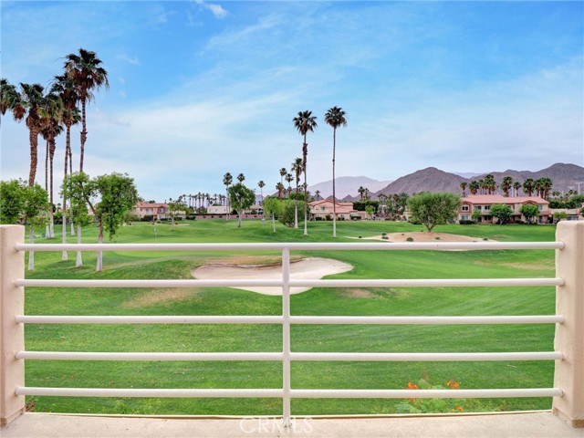78209 Indigo Drive, La Quinta CA: https://media.crmls.org/medias/046ec1d2-2fa4-49e9-8657-32794da12b06.jpg