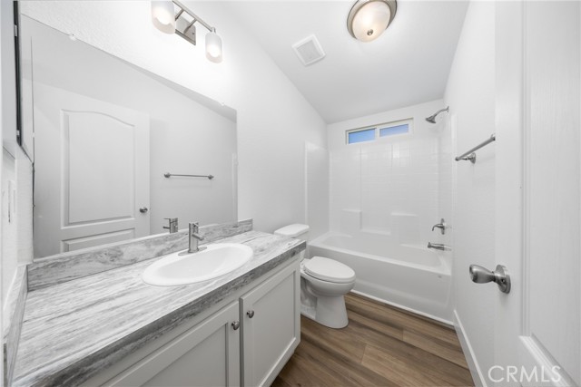 Detail Gallery Image 9 of 32 For 1855 E Riverside Dr #252,  Ontario,  CA 91761 - 3 Beds | 2 Baths