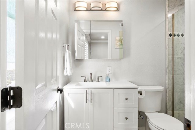 Detail Gallery Image 21 of 28 For 2095 Morley St, Simi Valley,  CA 93065 - 4 Beds | 2/1 Baths