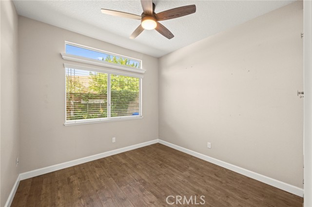 27054 Riversbridge Way, Valencia CA: https://media.crmls.org/medias/04706689-1287-4ac3-92f1-f30cb95916ee.jpg