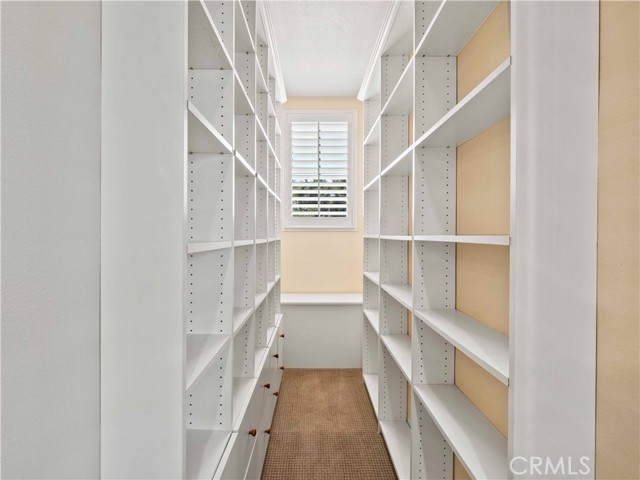 25679 Smoketree Lane, Valencia CA: https://media.crmls.org/medias/047075ba-fab5-4e35-aced-1fd54340af17.jpg