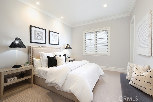 Detail Gallery Image 15 of 29 For 1718 Port Westbourne, Newport Beach,  CA 92660 - 5 Beds | 5/1 Baths