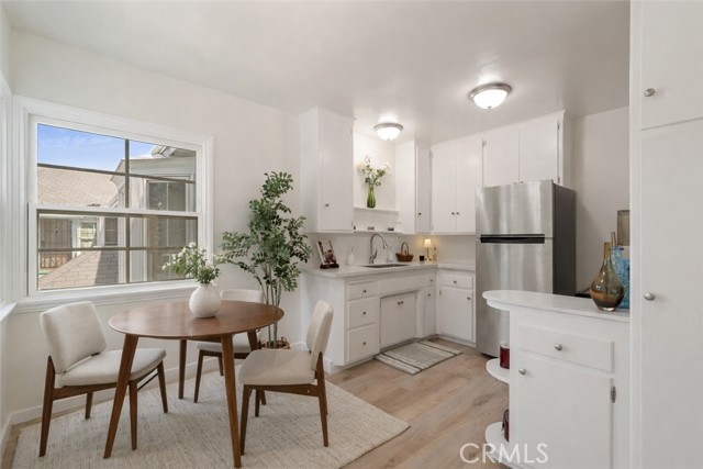 Detail Gallery Image 9 of 34 For 102 Lime Ave #6,  Long Beach,  CA 90802 - 1 Beds | 1 Baths