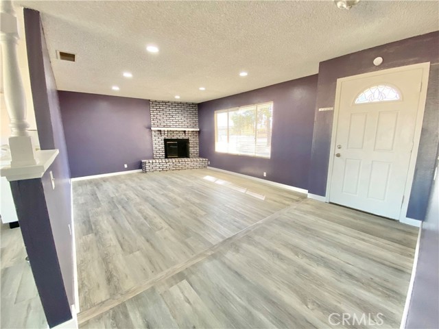 Detail Gallery Image 2 of 34 For 15080 Ramona Rd, Apple Valley,  CA 92307 - 3 Beds | 2 Baths