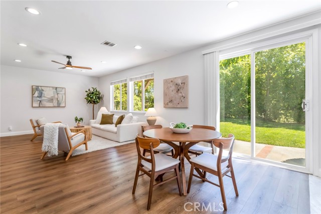 25614 Housman Place, Stevenson Ranch CA: https://media.crmls.org/medias/04726882-3bc2-490c-8f4c-d86c52001aa9.jpg