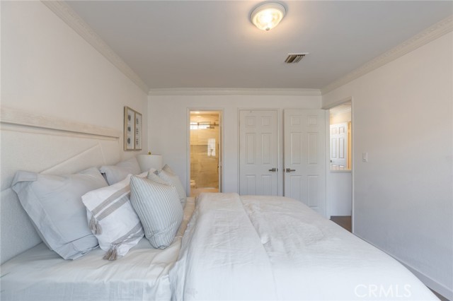 Detail Gallery Image 24 of 33 For 2349 Mira Vista Ave #C,  Montrose,  CA 91020 - 2 Beds | 2/1 Baths