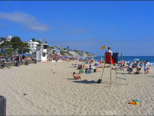 352 Y Place, Laguna Beach CA: https://media.crmls.org/medias/047395d3-38bd-4213-a6da-fa89088356fe.jpg