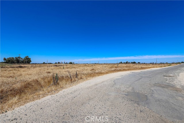 1777 Bird, Livingston CA: https://media.crmls.org/medias/0473cf1d-8e8f-44d6-87de-c6c541a377bd.jpg
