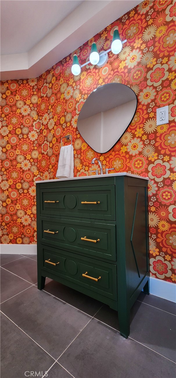 Detail Gallery Image 36 of 57 For 11845 Mayfield Ave #303,  Los Angeles,  CA 90049 - 2 Beds | 2/1 Baths