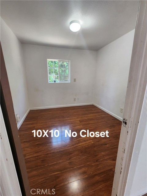 19380 Quebec Avenue, Corona CA: https://media.crmls.org/medias/0475f6e0-24df-481e-bf5c-c1631d4a55b4.jpg
