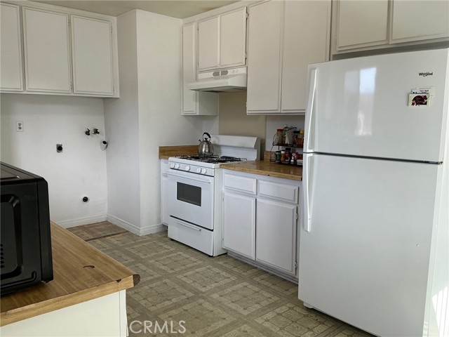 Detail Gallery Image 16 of 42 For 15974 Coronado Dr, Victorville,  CA 92394 - 3 Beds | 2 Baths