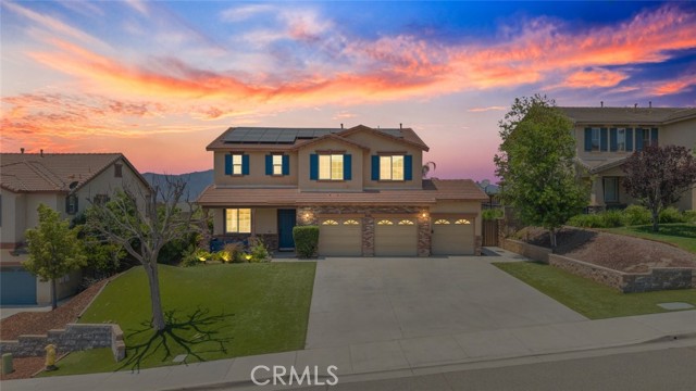 Detail Gallery Image 1 of 59 For 41041 Crimson Pillar Lane, Lake Elsinore,  CA 92532 - 4 Beds | 2/1 Baths