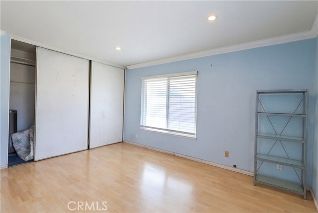 Detail Gallery Image 17 of 19 For 2525 S Manitoba, Santa Ana,  CA 92704 - 4 Beds | 2/1 Baths