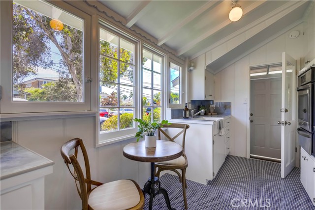 Detail Gallery Image 18 of 75 For 464 Agate St, Laguna Beach,  CA 92651 - – Beds | – Baths