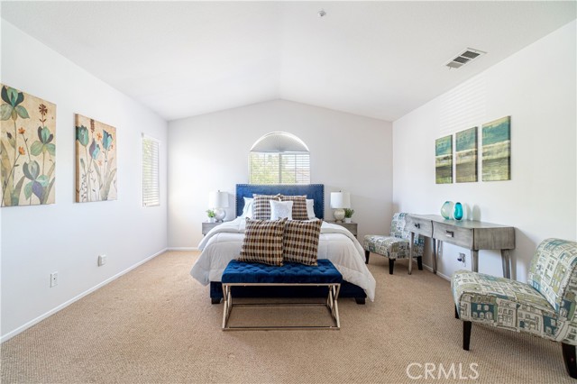 Detail Gallery Image 8 of 39 For 700 Festivo St, Oxnard,  CA 93030 - 4 Beds | 2/1 Baths