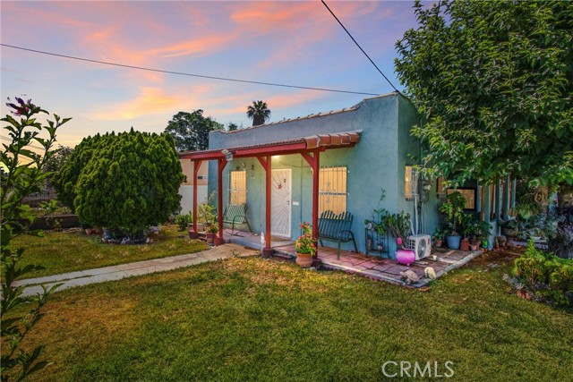 Detail Gallery Image 1 of 1 For 1097 W 15th St, San Bernardino,  CA 92411 - 2 Beds | 1 Baths