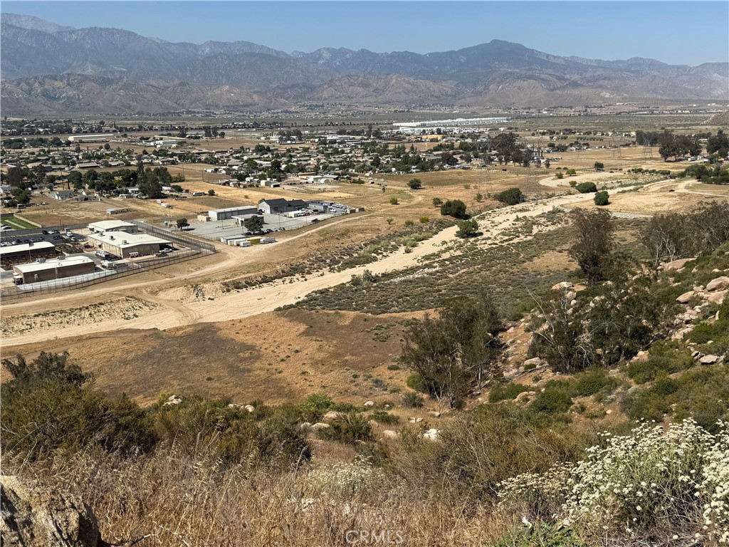 MLS #OC25130916 image #6