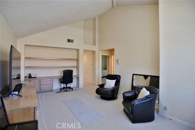 Detail Gallery Image 35 of 42 For 21192 Spurney Ln, Huntington Beach,  CA 92646 - 4 Beds | 4/1 Baths