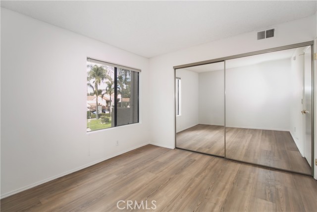 Detail Gallery Image 16 of 29 For 21500 Califa St #97,  Woodland Hills,  CA 91367 - 2 Beds | 2 Baths