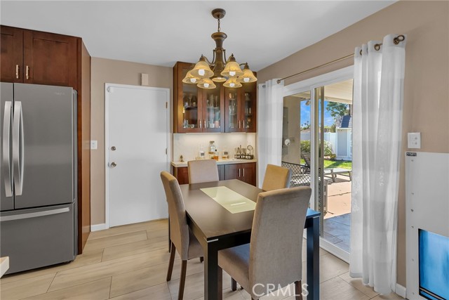 Detail Gallery Image 11 of 34 For 8366 Basswood Ave, Riverside,  CA 92504 - 4 Beds | 2 Baths