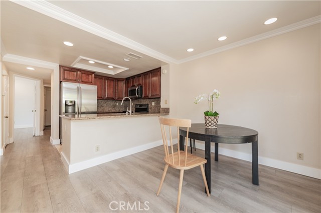 Detail Gallery Image 7 of 25 For 263 Stanford Ct #112,  Irvine,  CA 92612 - 3 Beds | 3 Baths