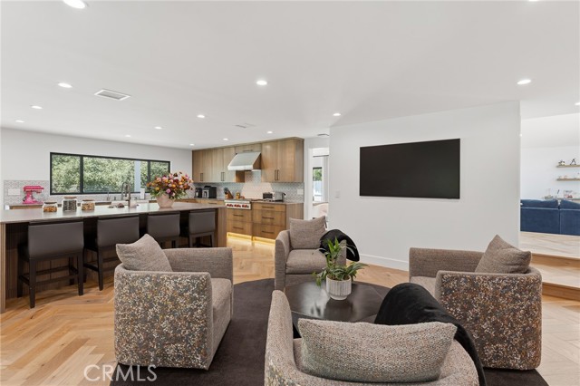 5 Bed Home for Sale in Calabasas, California