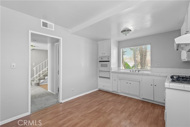 2030 Socrates Avenue, Simi Valley CA: https://media.crmls.org/medias/047c9895-af5f-4da9-a6bc-9a9ec83dd565.jpg