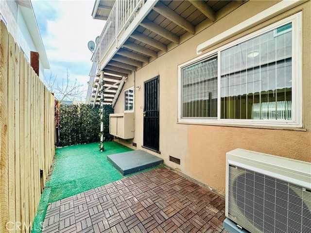 Detail Gallery Image 2 of 41 For 4918 1/2 Tujunga Ave, North Hollywood,  CA 91601 - 2 Beds | 1 Baths