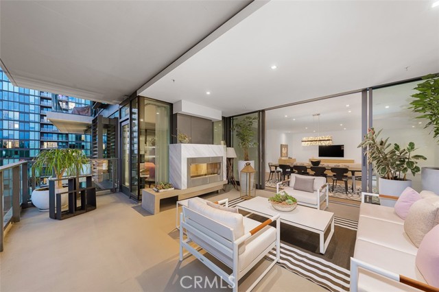 2855 5th Avenue, San Diego CA: https://media.crmls.org/medias/047cf7c5-8356-4a43-bc88-40770ad51af7.jpg