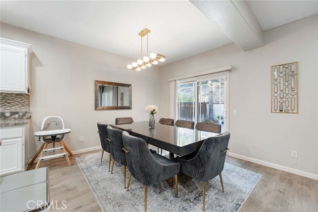 16192 Setting Sun Circle, Riverside CA: https://media.crmls.org/medias/047d091d-aef7-4d19-b719-f295c77bd841.jpg
