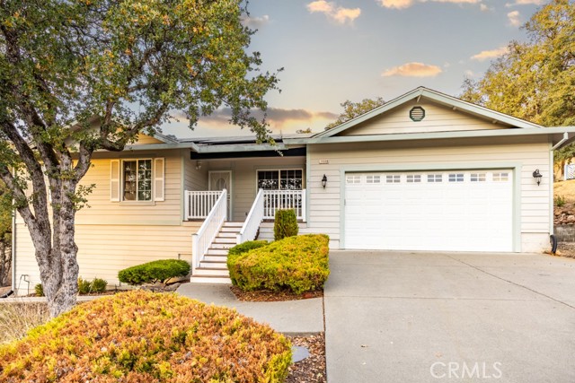 Detail Gallery Image 2 of 55 For 19008 Redbud Rd, Hidden Valley Lake,  CA 95467 - 3 Beds | 2 Baths