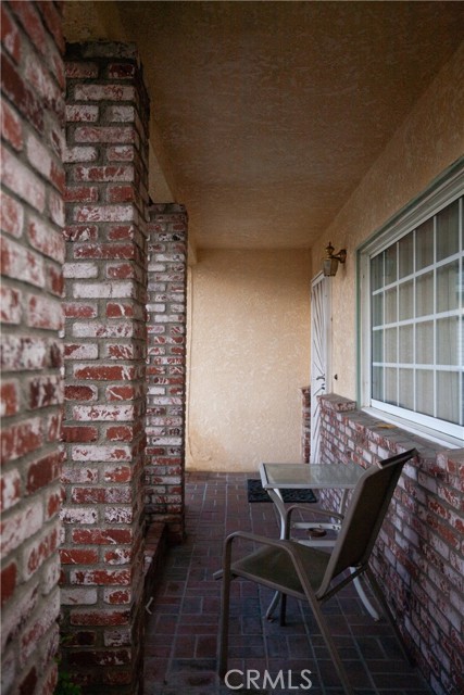 Detail Gallery Image 5 of 44 For 17433 Granada Ave, Fontana,  CA 92335 - 3 Beds | 2 Baths