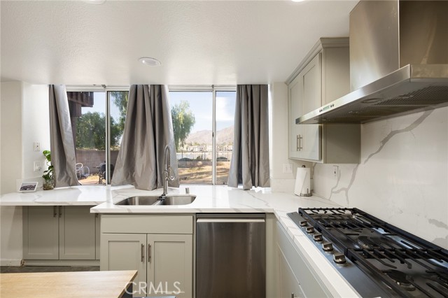 Detail Gallery Image 17 of 51 For 23702 Cedar Creek, Moreno Valley,  CA 92557 - 4 Beds | 3 Baths