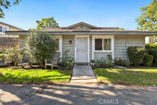 Detail Gallery Image 2 of 36 For 16392 Del Oro Cir #133,  Huntington Beach,  CA 92649 - 2 Beds | 1 Baths