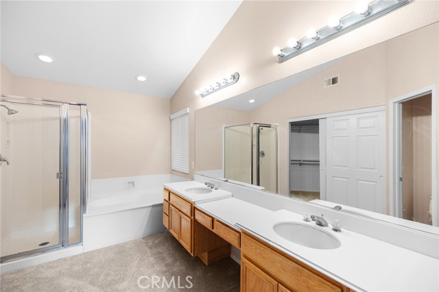 23515 Mountainside Court, Murrieta CA: https://media.crmls.org/medias/04816dca-4920-4a0a-9903-933ceaa17a70.jpg